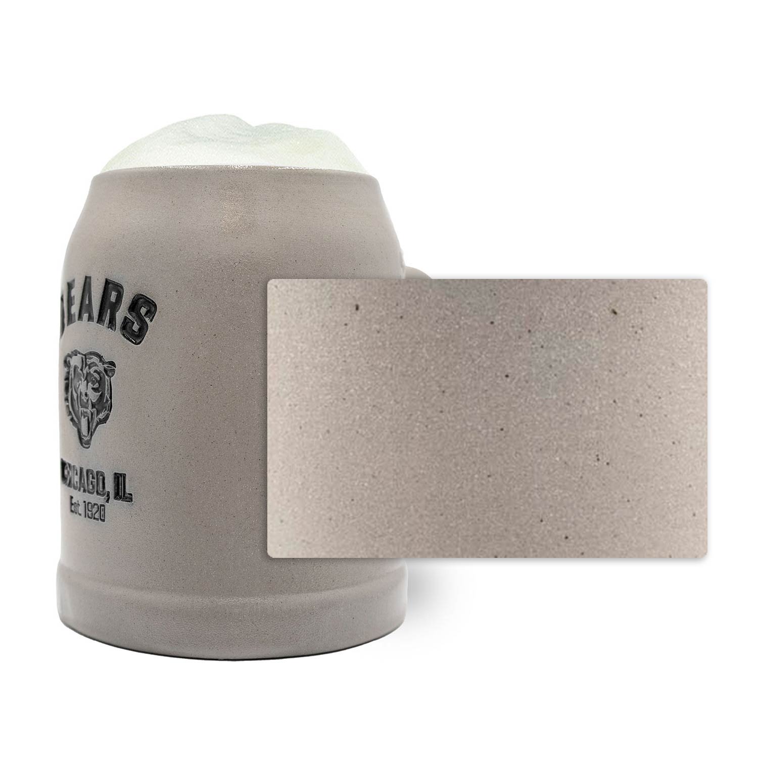 Traditioneller Steinkrug mit Chicago Bears Logo, gravierbarem Zinndeckel und robustem Henkel, 0,5 l Fassungsvermögen.