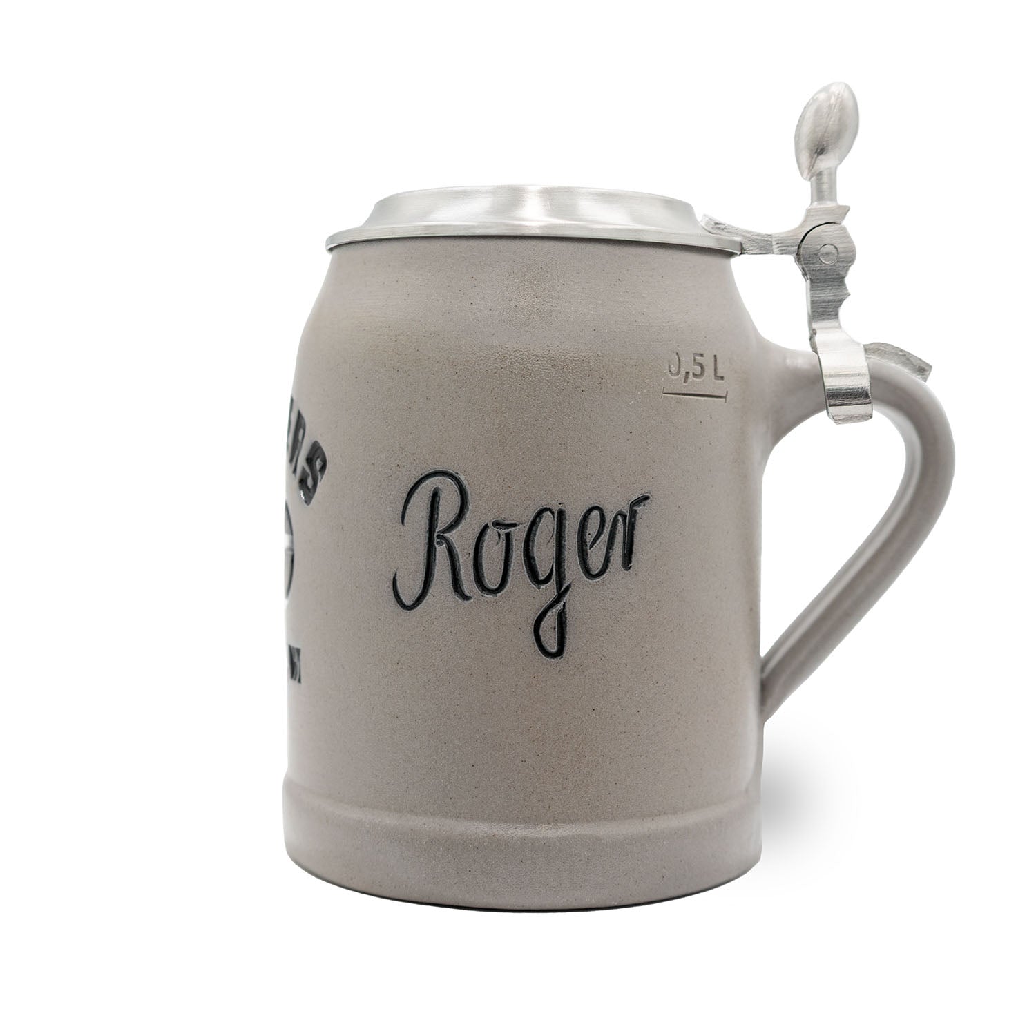 Halb-Liter-Bierkrug aus Stein mit Green Bay Packers Logo, Zinndeckel und optionaler Namensgravur.
