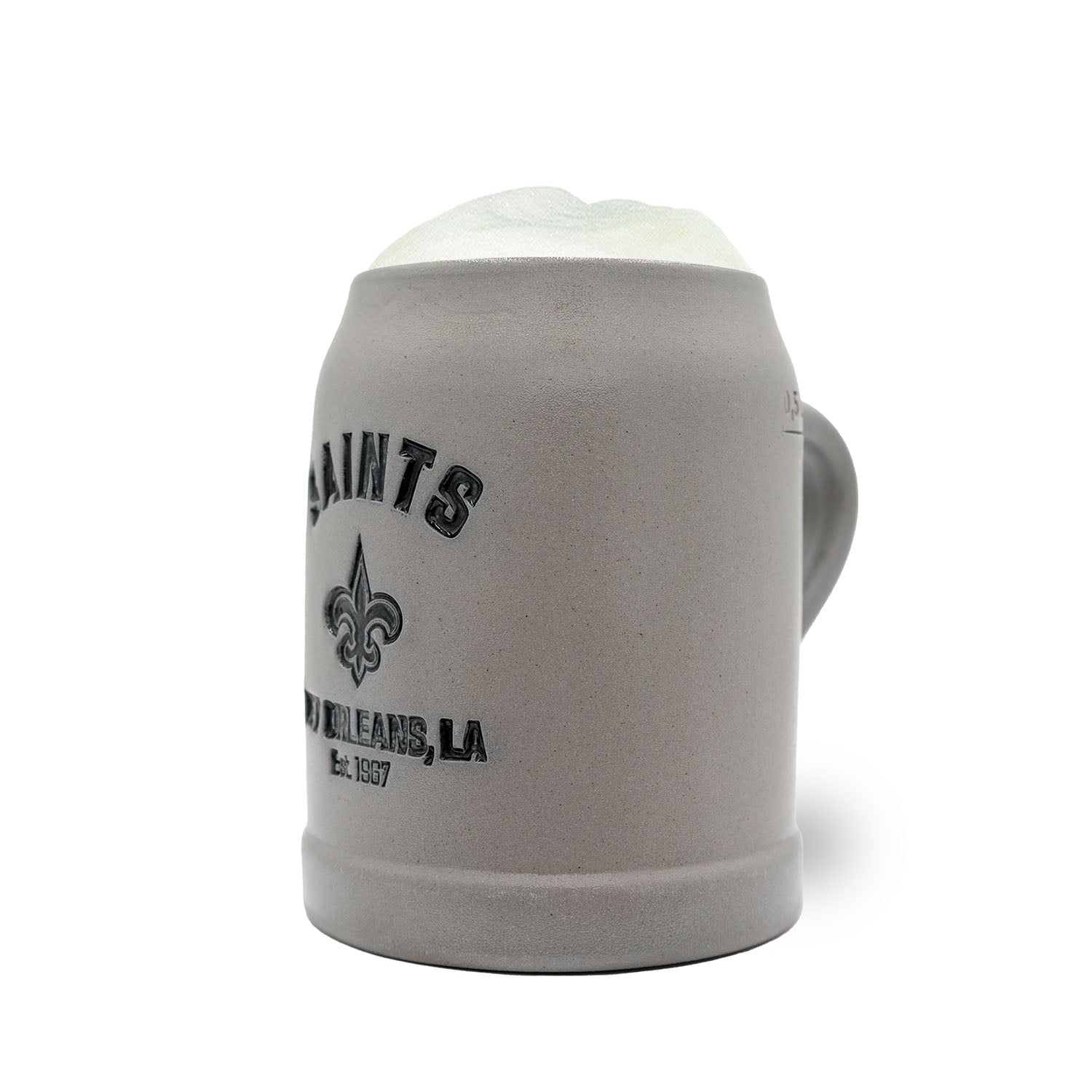 Traditioneller Bierkrug aus Steinzeug mit NFL New Orleans Saints Logo, optional mit Zinndeckel und Gravur, 0,5 L.