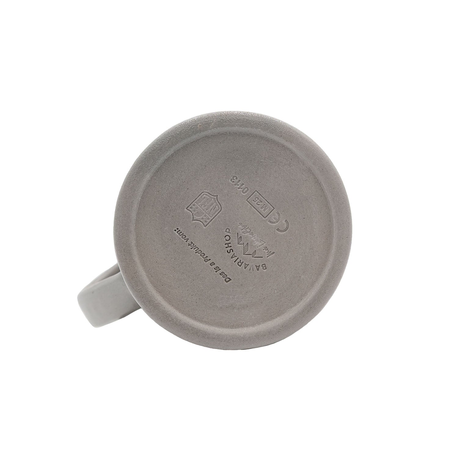 Steinkrug mit NFL-Teamlogo "Washington Commanders", Frontgravur-Feld, Henkel, handgefertigt aus Steinzeug, 0,5 l.