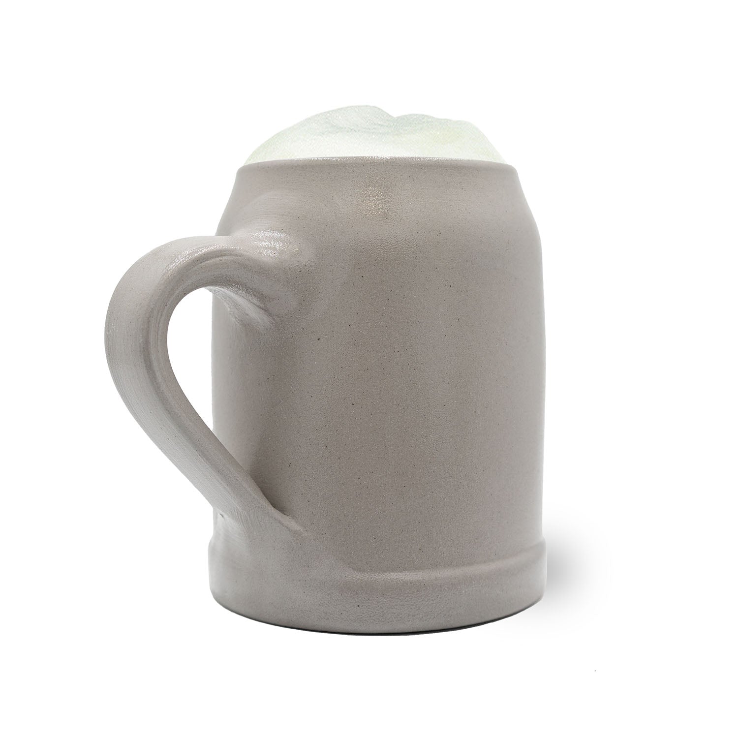 Handgefertigter NFL Bierkrug "New York Giants" aus Steinzeug mit Logo-Relief, Henkel und optionalem Zinndeckel.