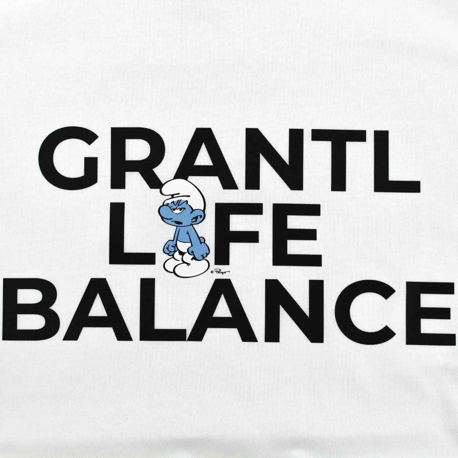 Herren-T-Shirt mit Schlumpf-Print und bayrischem Spruch, Frontprint auf Bio-Baumwolle, kurzärmelig, weiß.