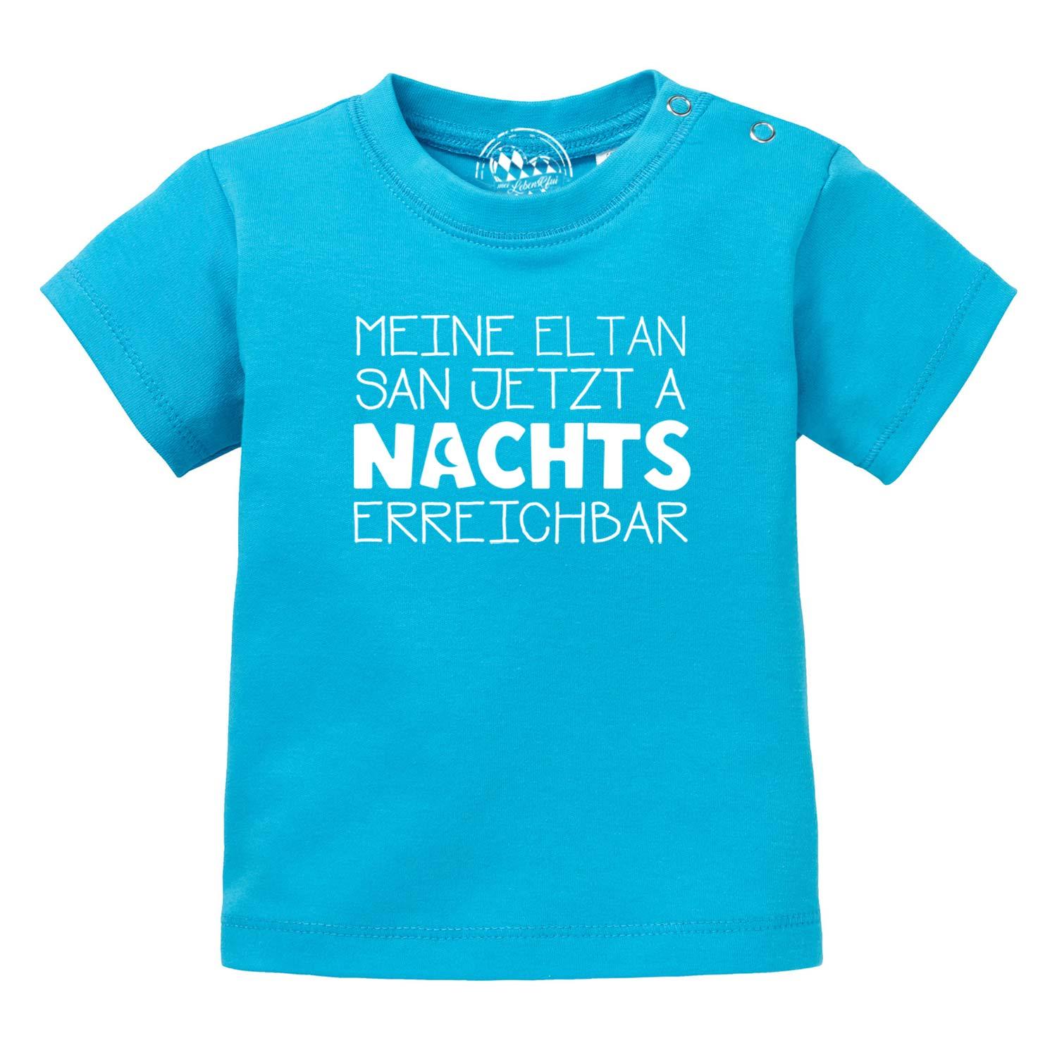 Baby T-Shirt "Nachts erreichbar!" in Türkis mit weißem Spruch und praktischen Druckknöpfen an der Schulter.