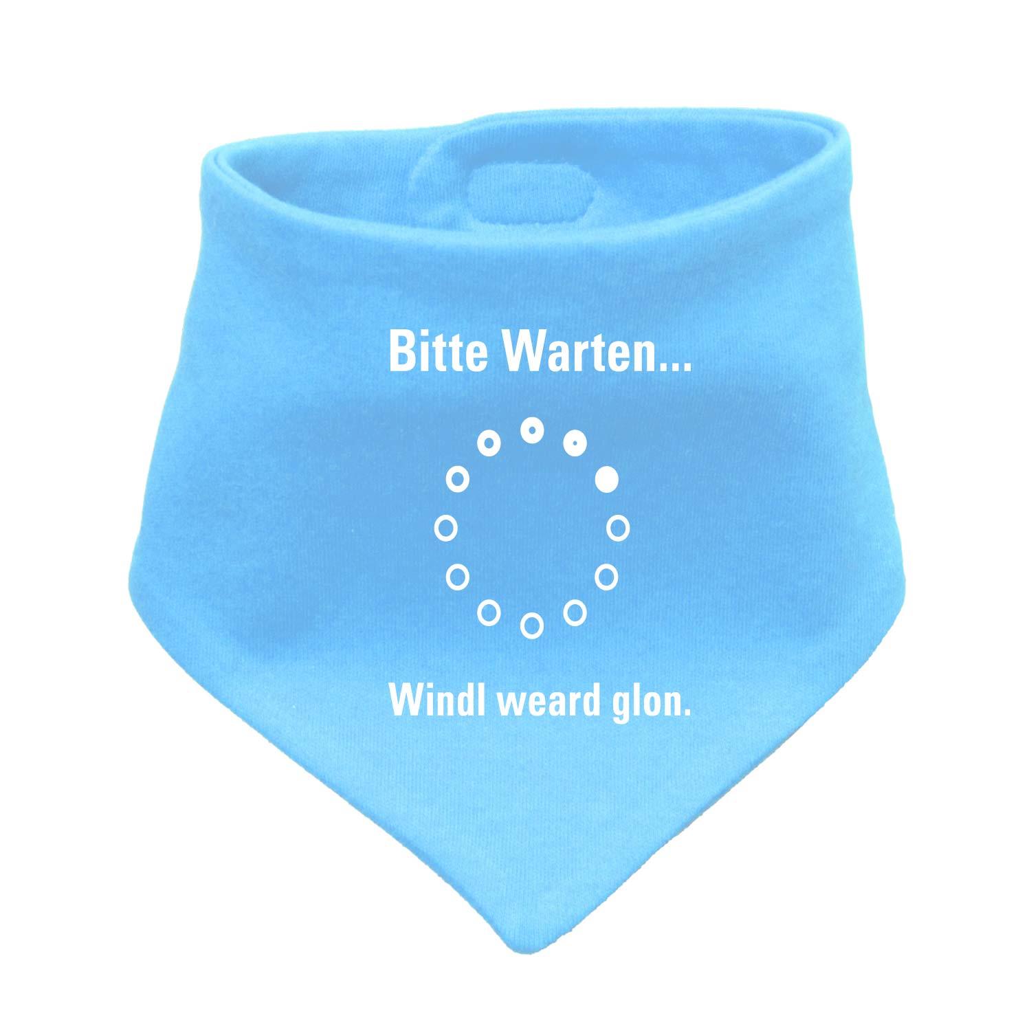 Hellgraues Babyhalstuch in Dreiecksform mit weißem Schriftzug „Bitte wartn…“, weiches Baumwollmaterial.