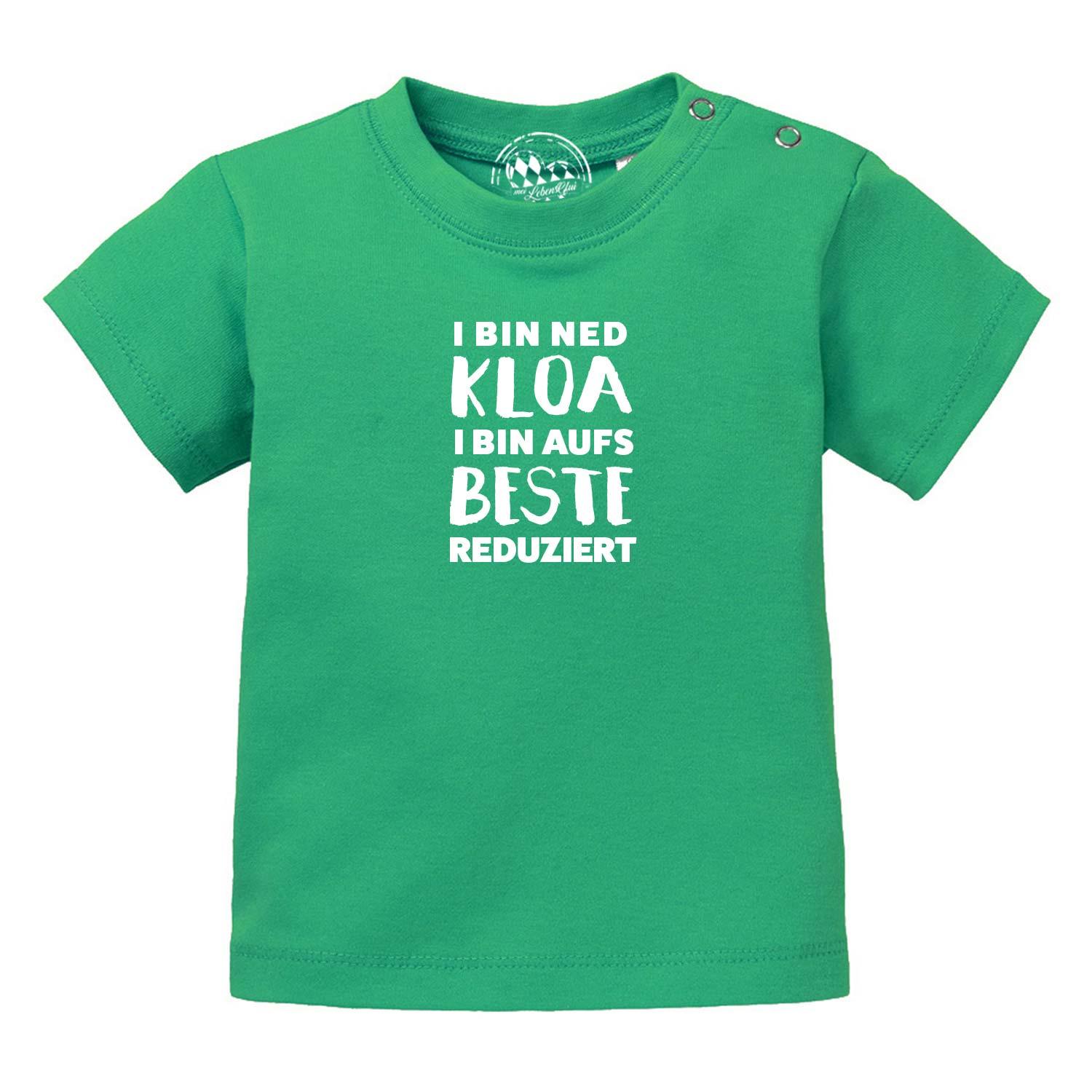 Grünes Baby T-Shirt "aufs Beste reduziert" mit lustigem Spruch in Weiß, kurzen Ärmeln und Druckknöpfen an der Schulter.