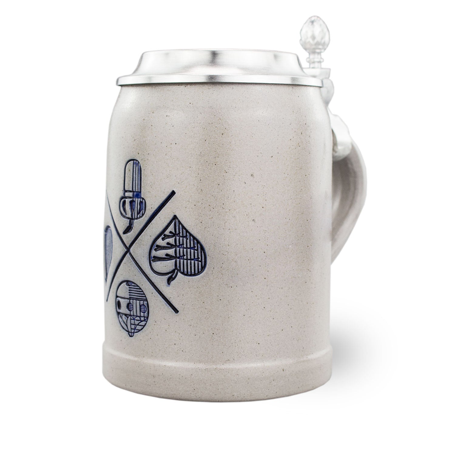 Steinkrug mit Zinndeckel, individueller Gravur, Schafkopf-Motiv, traditionell gefertigt, 0,5 Liter Fassungsvermögen.