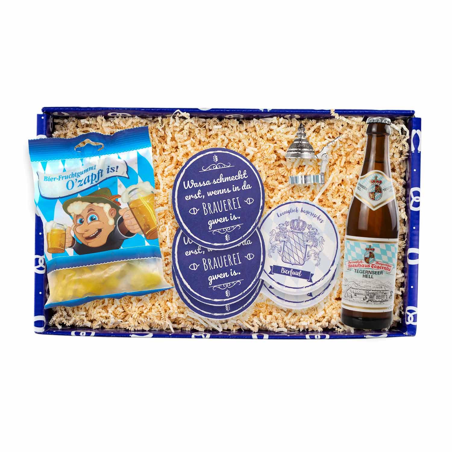 Bayerische Geschenkbox mit Tegernseer Hell, Zinndeckel, 20 Bierdeckeln mit Spruch in rechteckiger Kartonbox