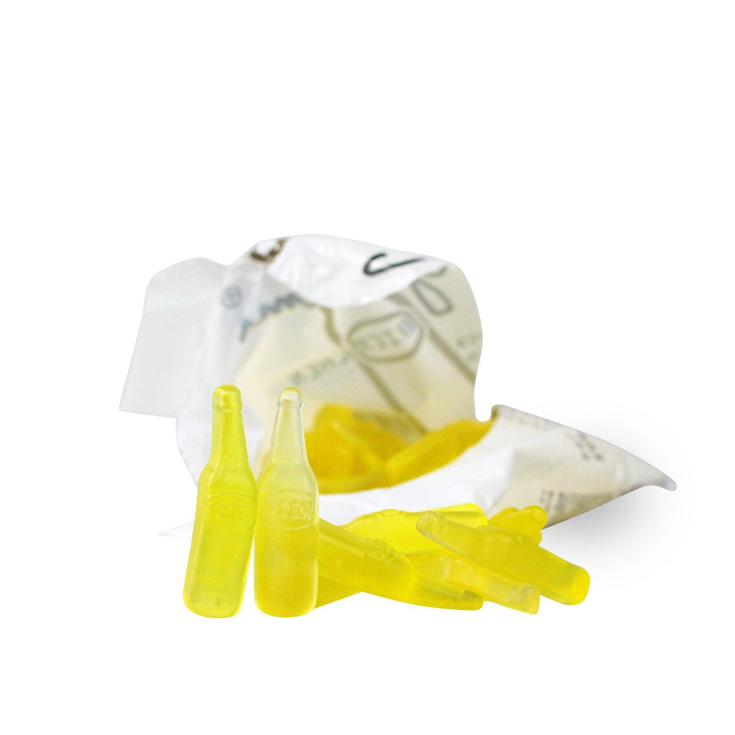 Fruchtgummis in Flaschenform mit zitronigem Radlergeschmack, alkoholfrei, farbig sortiert, 150 g Packung.