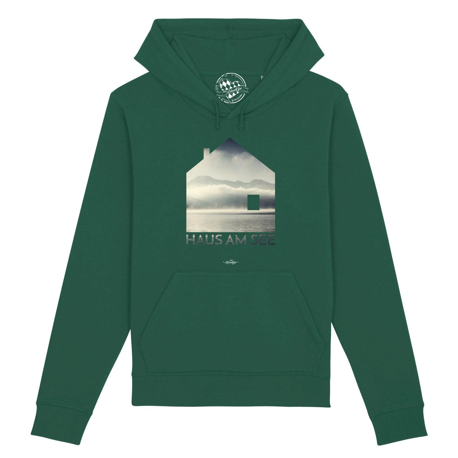 Dunkelblauer Herren-Hoodie mit weißem Frontprint "Haus am See", Kapuze, Kängurutasche, Bio-Baumwolle-Mix.