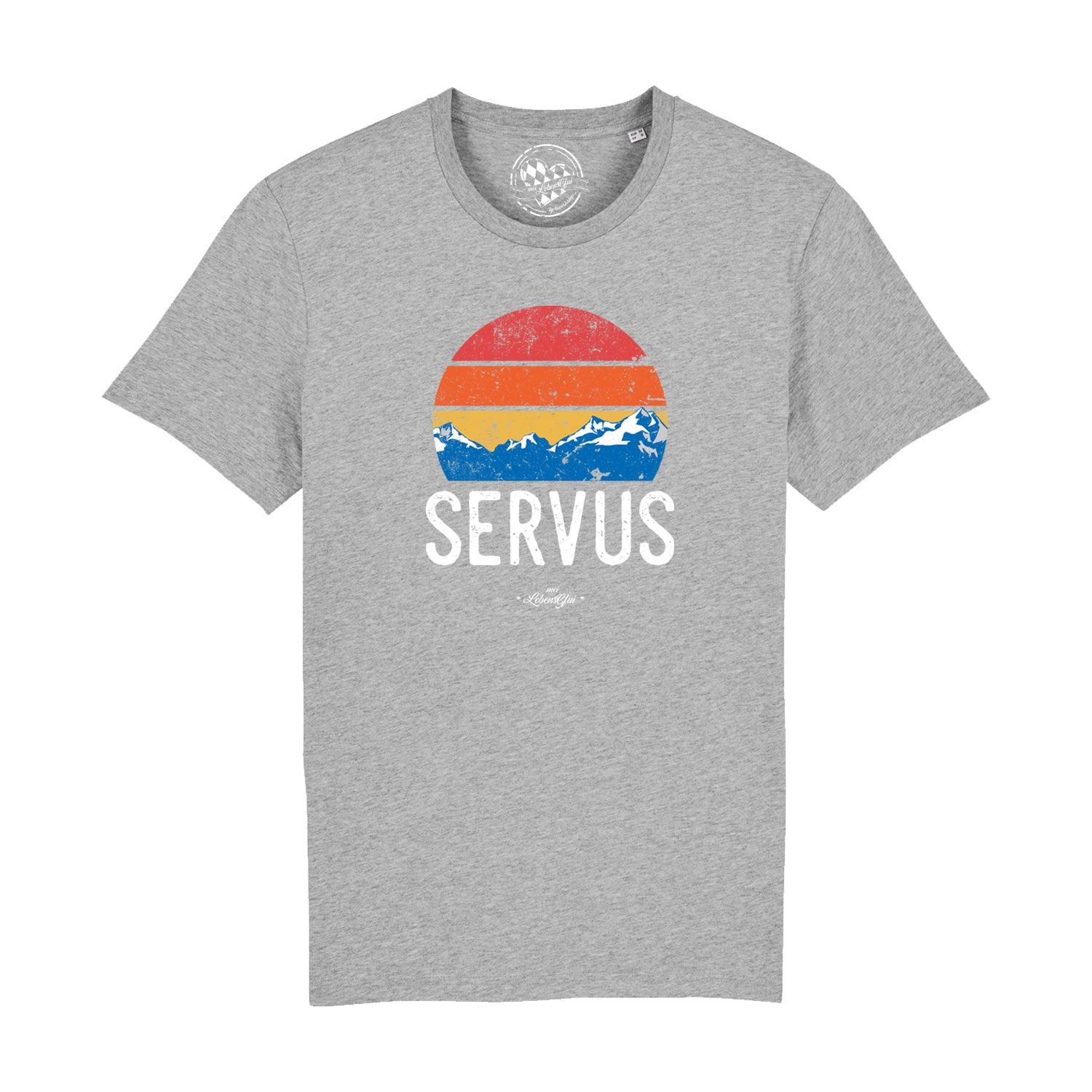 Herren T-Shirt in Schwarz mit weißem „Servus“-Schriftzug, klassischer Schnitt, aus 100 % Bio-Baumwolle.