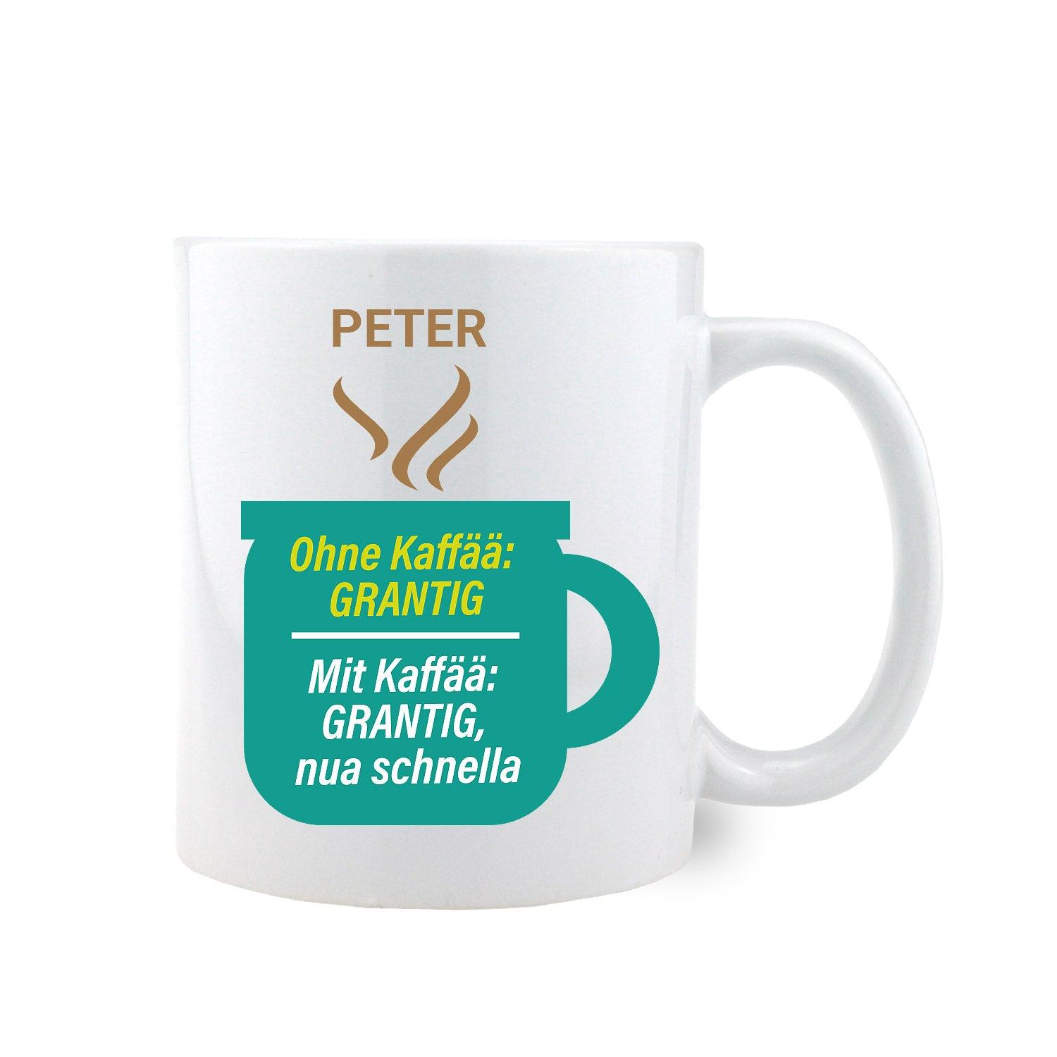 Weiße Keramiktasse mit schwarzem Henkel, Text "GRANTIG" beidseitig, personalisierbar mit Wunschname, ca. 330 ml.