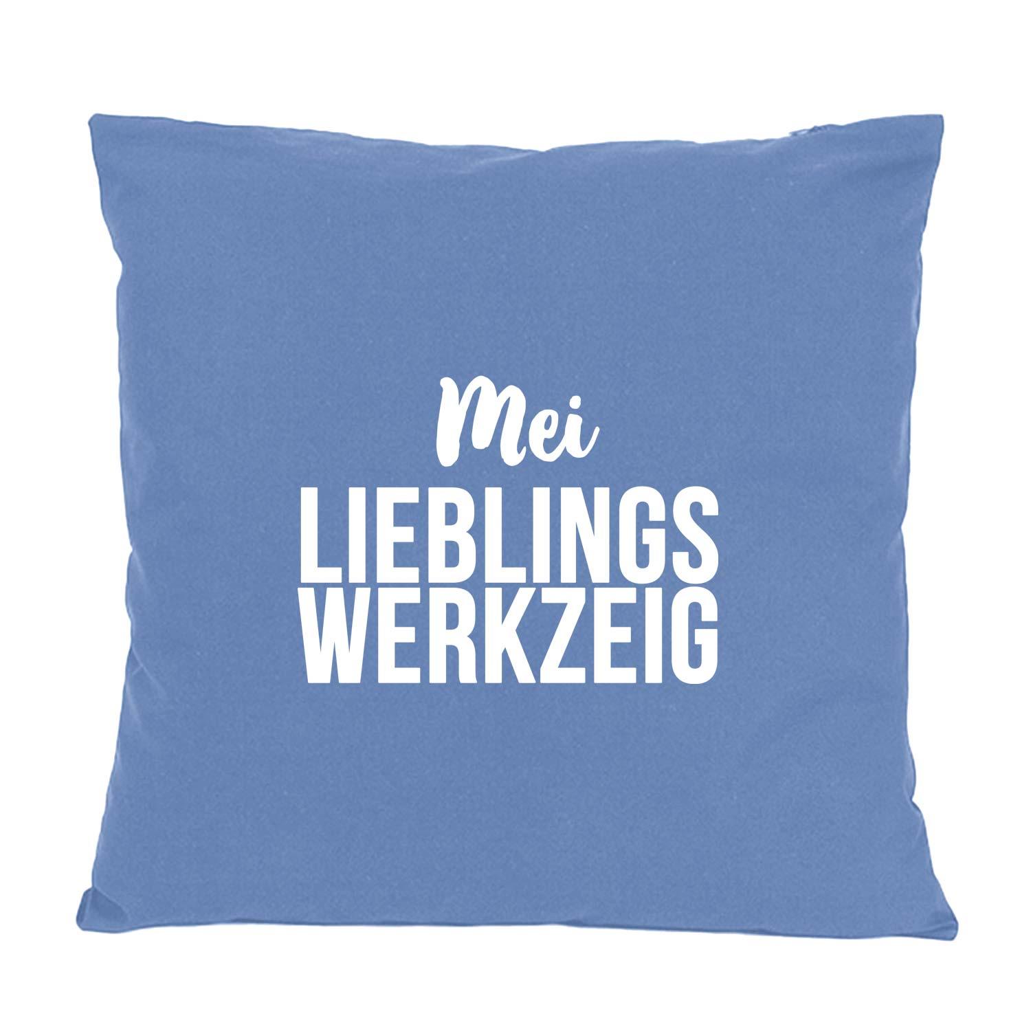 Quadratisches Dekokissen mit aufgedrucktem Schriftzug „Mei Lieblingswerkzeig“, bedruckt in Bayern, 100 % Baumwolle, ca. 40 × 40 cm.