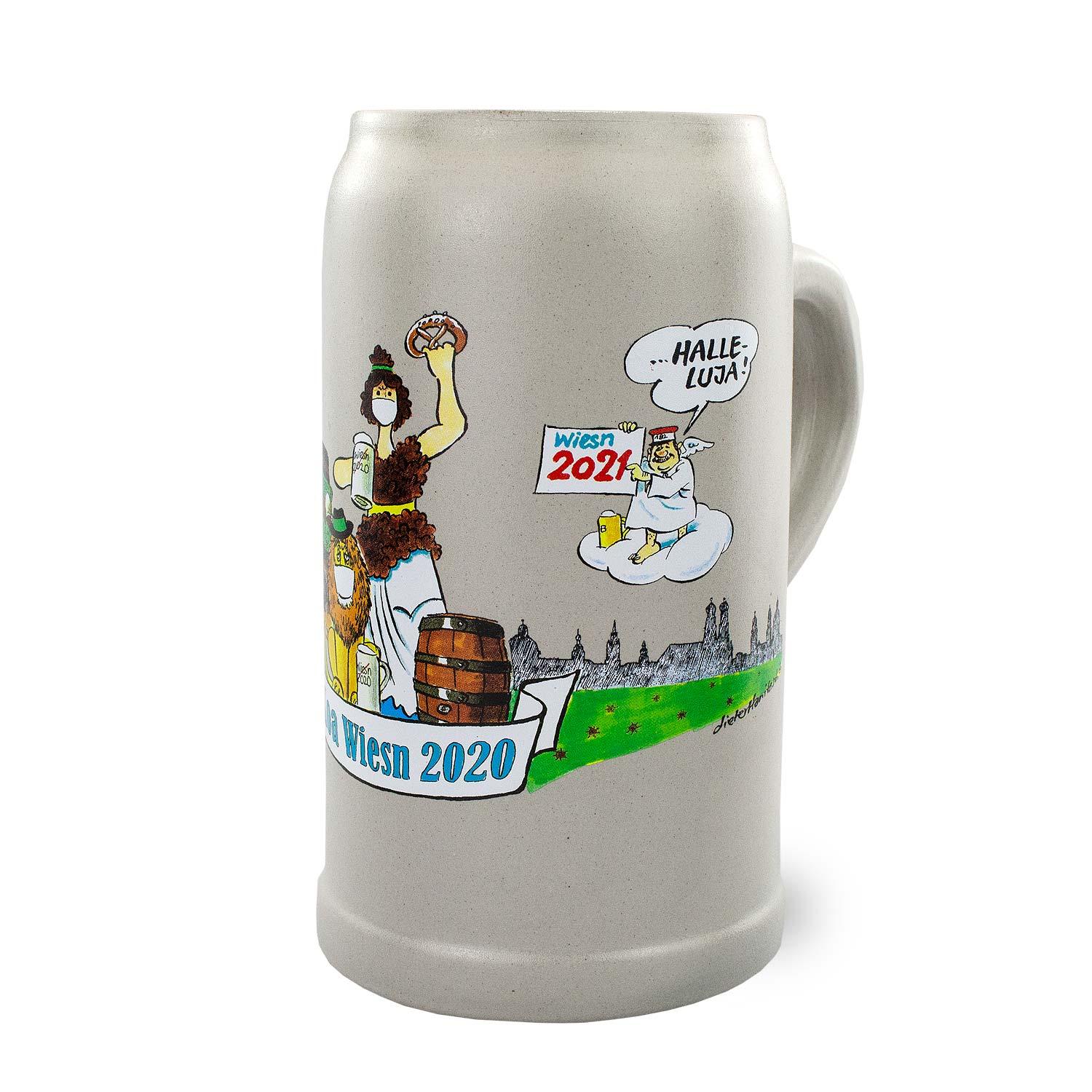 Limitierter Bierkrug 2020 mit bunter Illustration von Schaustellermotiven, Schriftzug „Koa Wiesn“, aus Keramik.