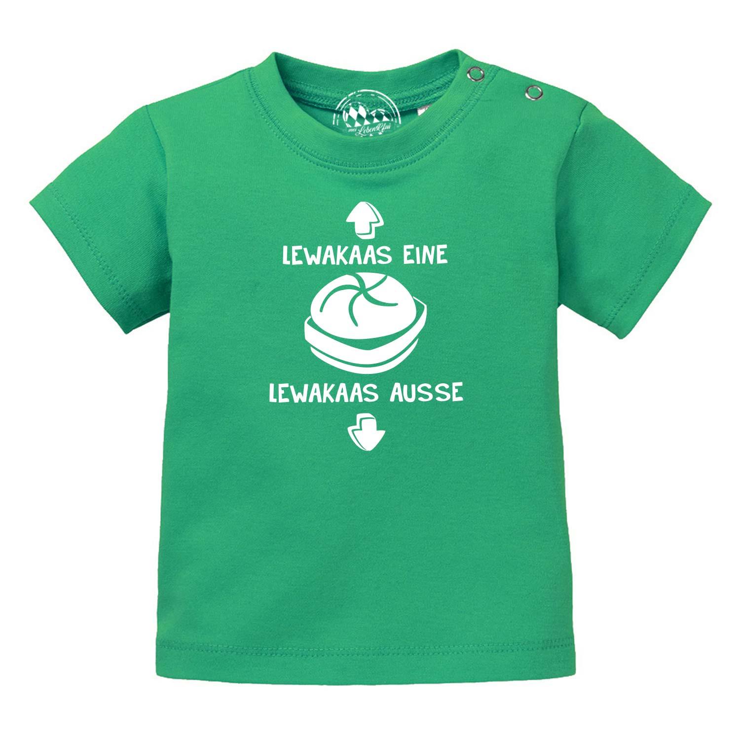 Grünes Baby T-Shirt "Lewakaas" mit lustigem, weißem Brezen-Spruch für bayerischen Humor auf Babymode.