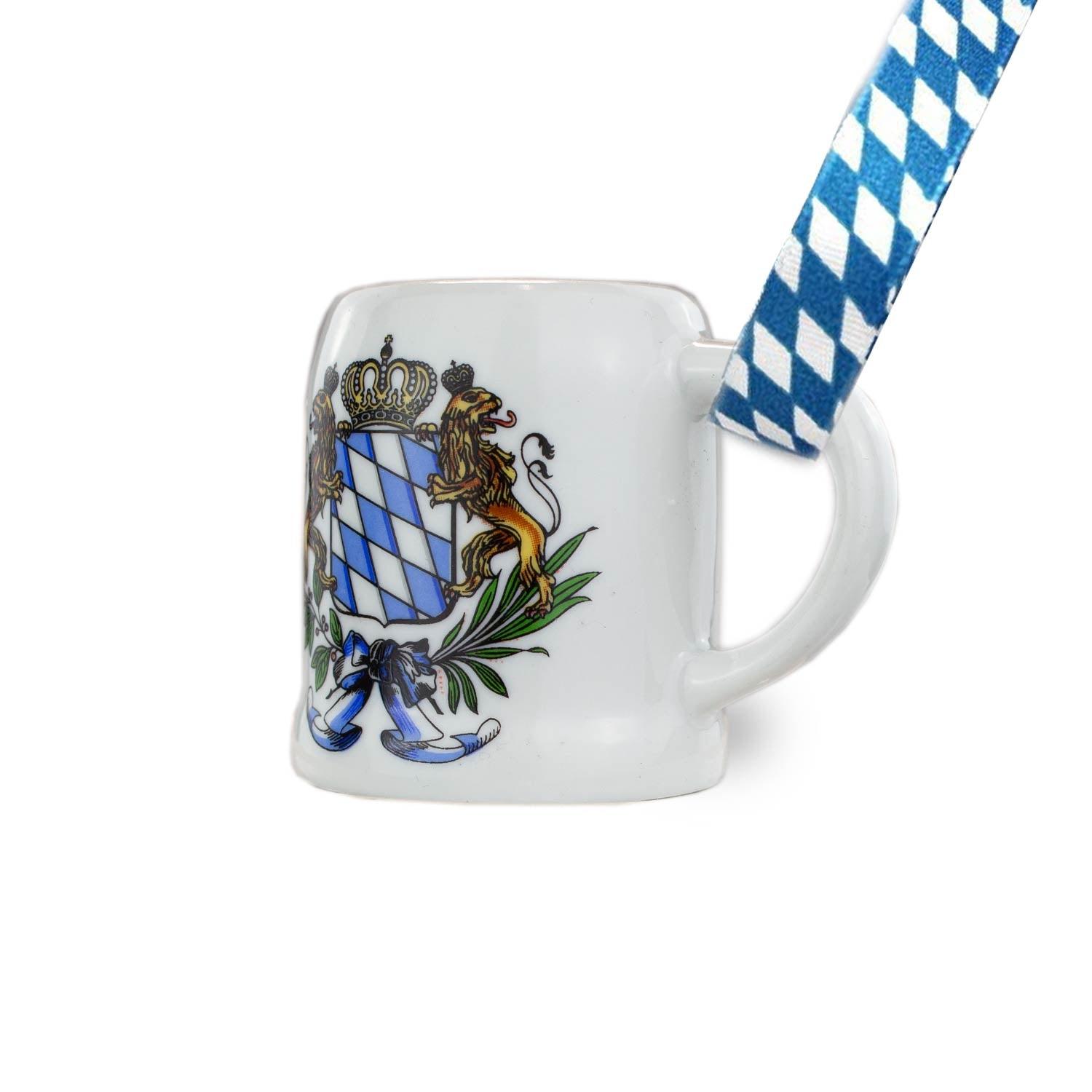 Minimaßkrug aus Steinzeug mit königlich-bayerischem Wappen, Rautenmuster und blau-weißem Umhängeband, 40 ml