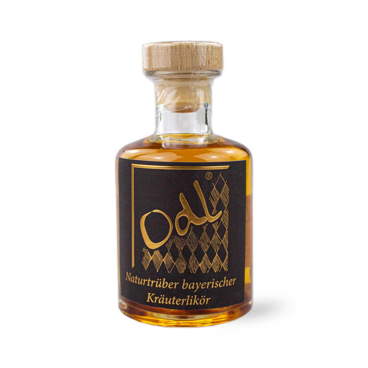 Handgemachter Kräuterlikör aus dem Chiemgau mit 21 Bio-Kräutern, goldbraune Farbe, 0,2-l-Glasflasche.