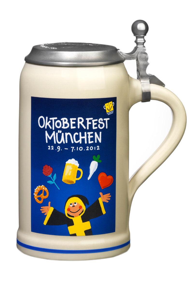 Oktoberfestkrug aus Steingut von 2012 mit Zinndeckel und farbigem Motiv, Fassungsvermögen 1,0 Liter.
