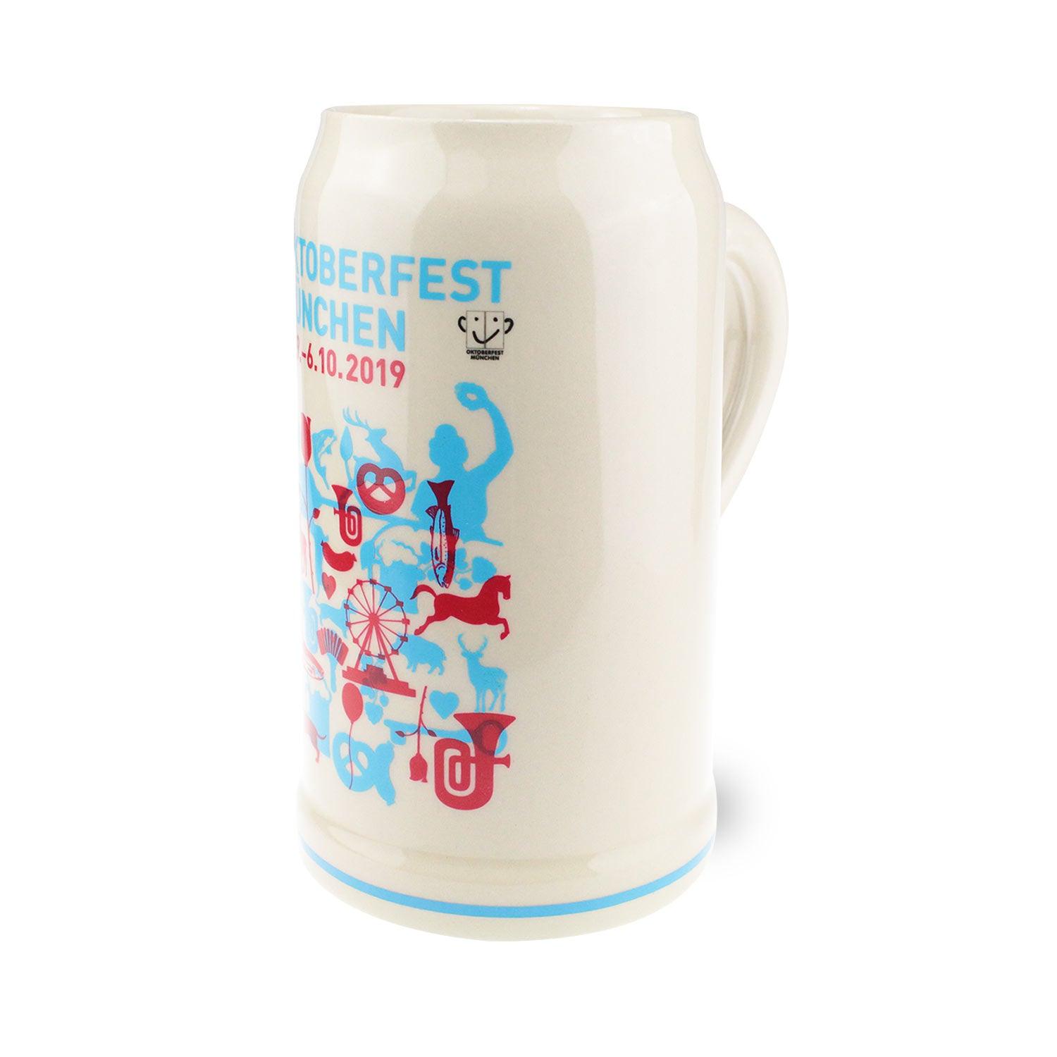 Oktoberfestkrug aus Steingut mit Jahresmotiv 2019, Masskrug-Form, handgezogener Griff, 1,0 Liter Fassungsvermögen