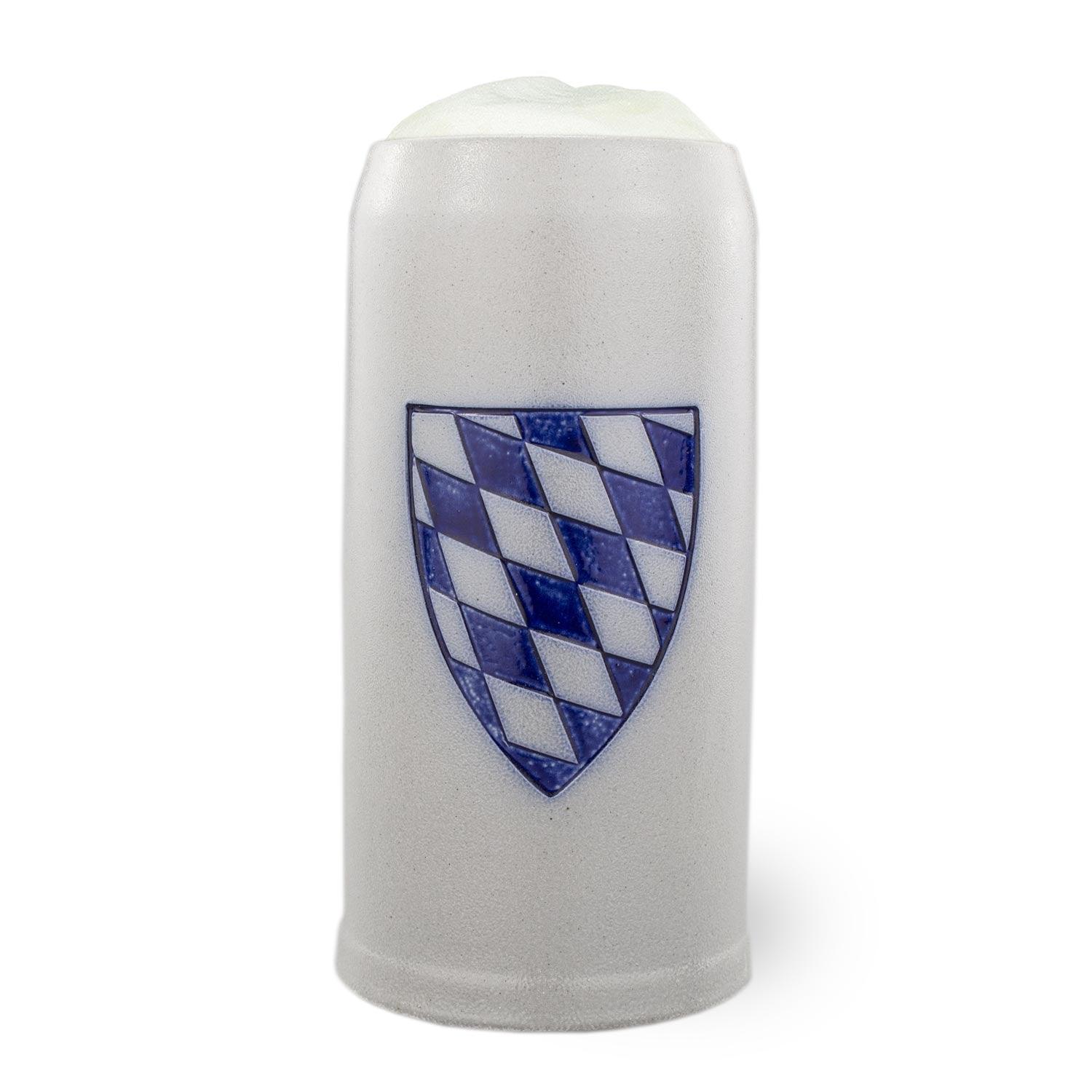 Schlanker, grauer Steinkrug mit geprägtem Bayernschild-Motiv, handgefertigt, Fassungsvermögen 0,5 Liter.