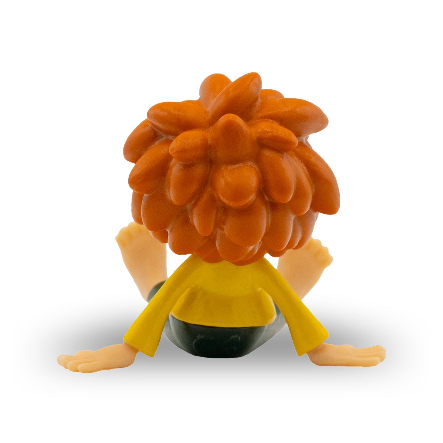 Pumuckl Figur sitzend, 5 cm, mit seinen roten Haaren, gelbem Oberteil und grüner Hose, Rückansicht
