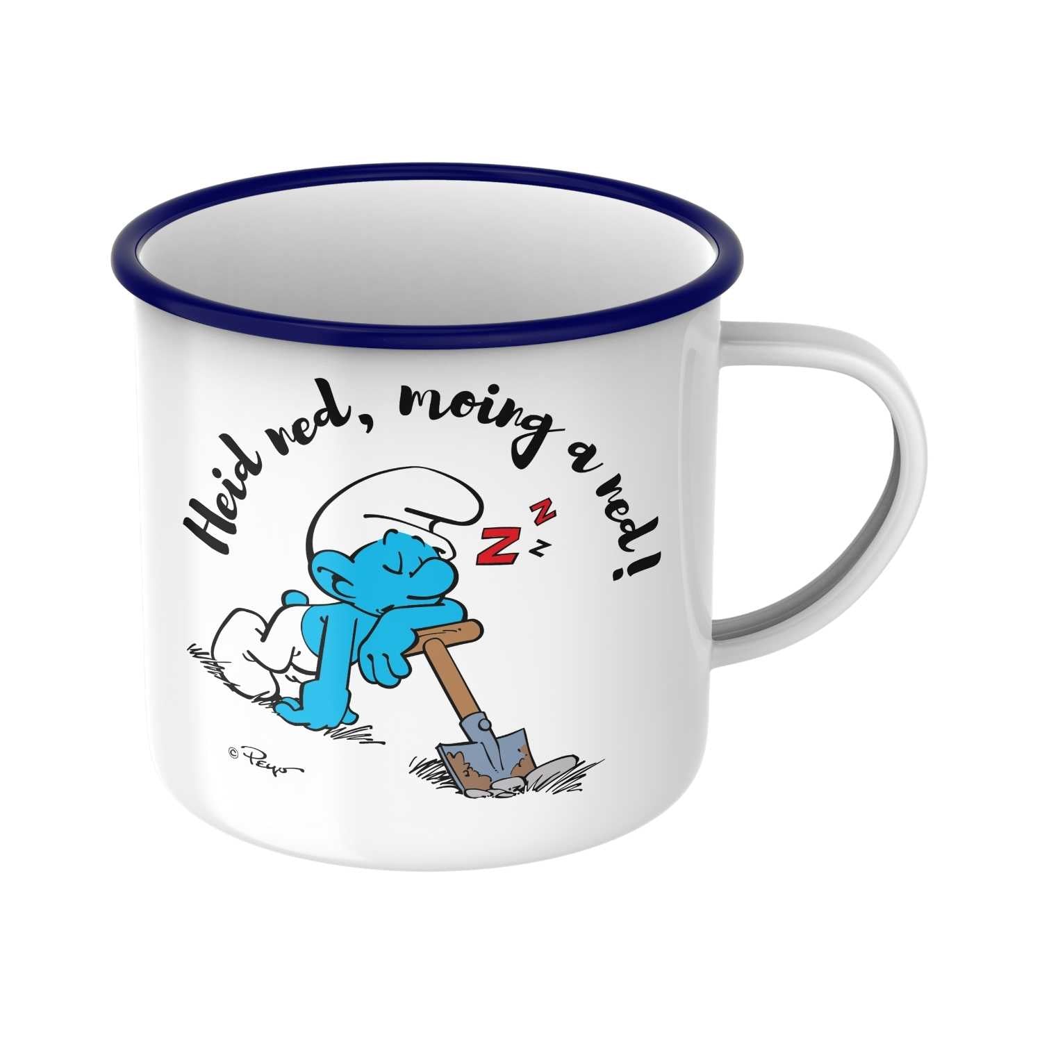Weiße Schlümpfe Emailletasse "Heid ned moing a ned" mit schlafendem Schlumpf und Spaten-Motiv, blauem Rand.