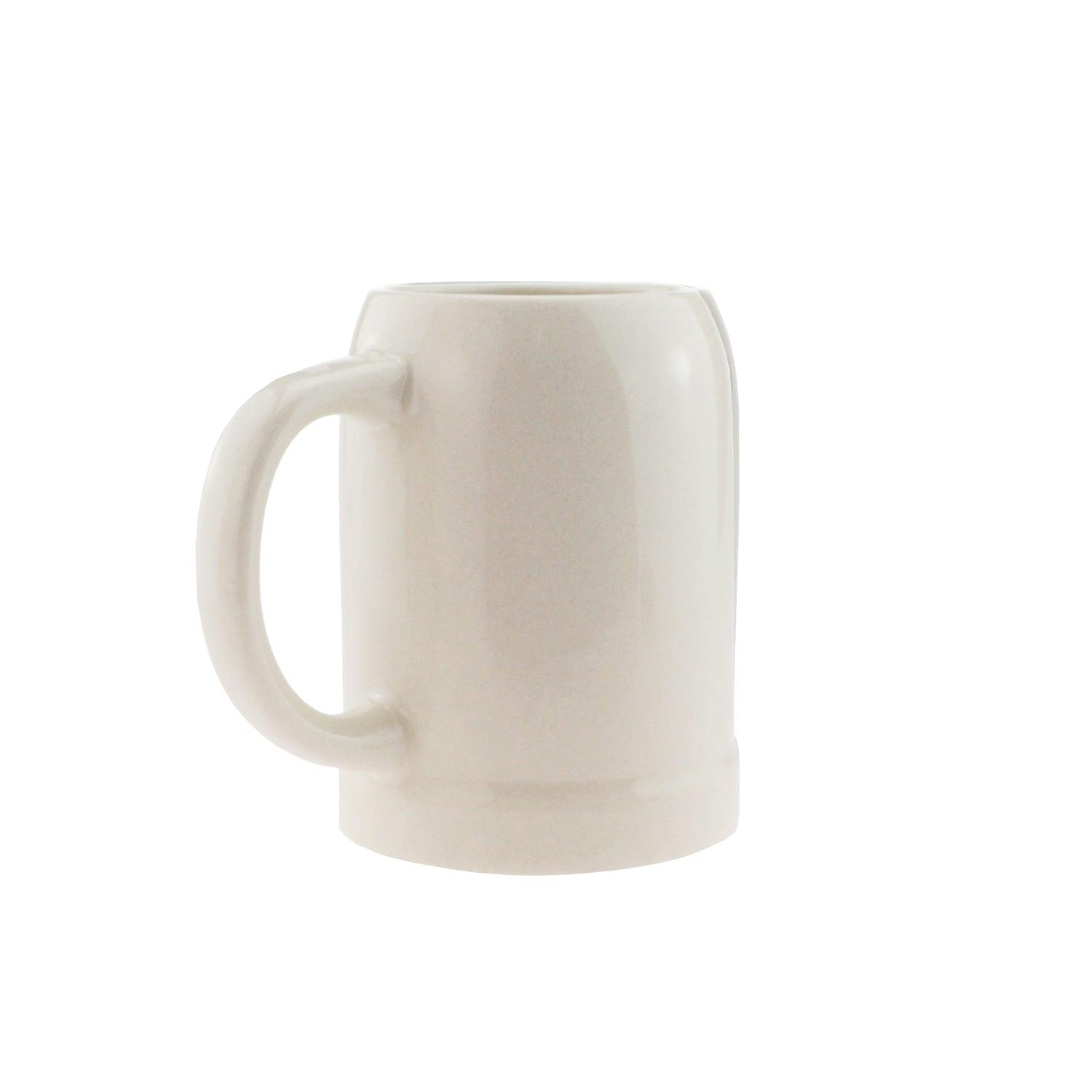 Hellgrauer Stein-Bierkrug aus Keramik mit eingelassener Gravurfläche und aufgedrucktem schwarzen Bayern-Logo; 0,3 Liter.