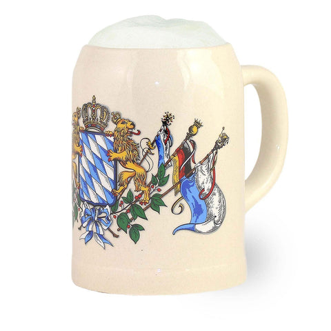 Steinkrug Bayern 0,5 l mit weiß-blauem Bayern-Wappen, Krone, Löwen und Fahnen – Bierkrug aus Steinzeug mit Bierschaum