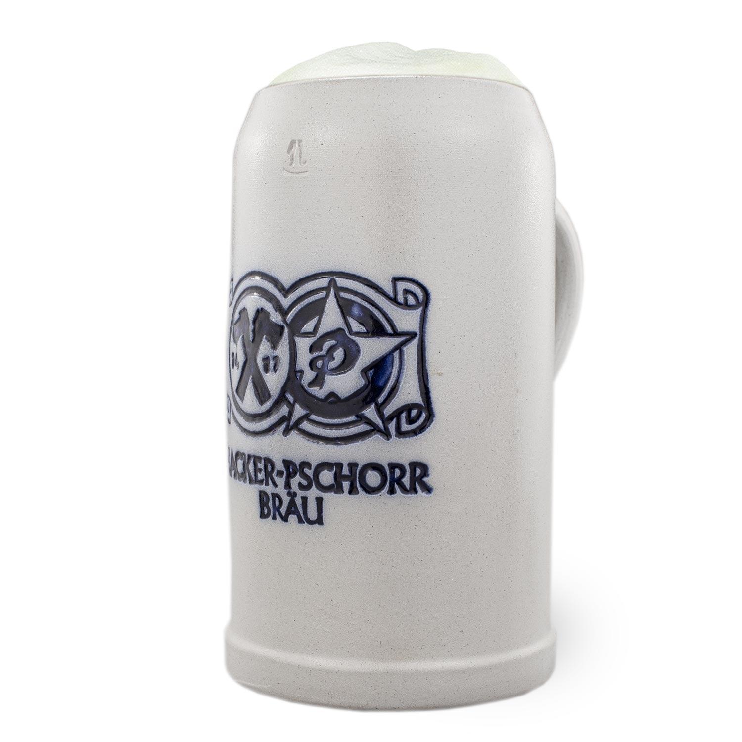 Salzglasierter Bierkrug aus Keramik mit blauem Schriftzug "Hacker-Pschorr Bräu", zylindrische Form, 1,0 Liter.