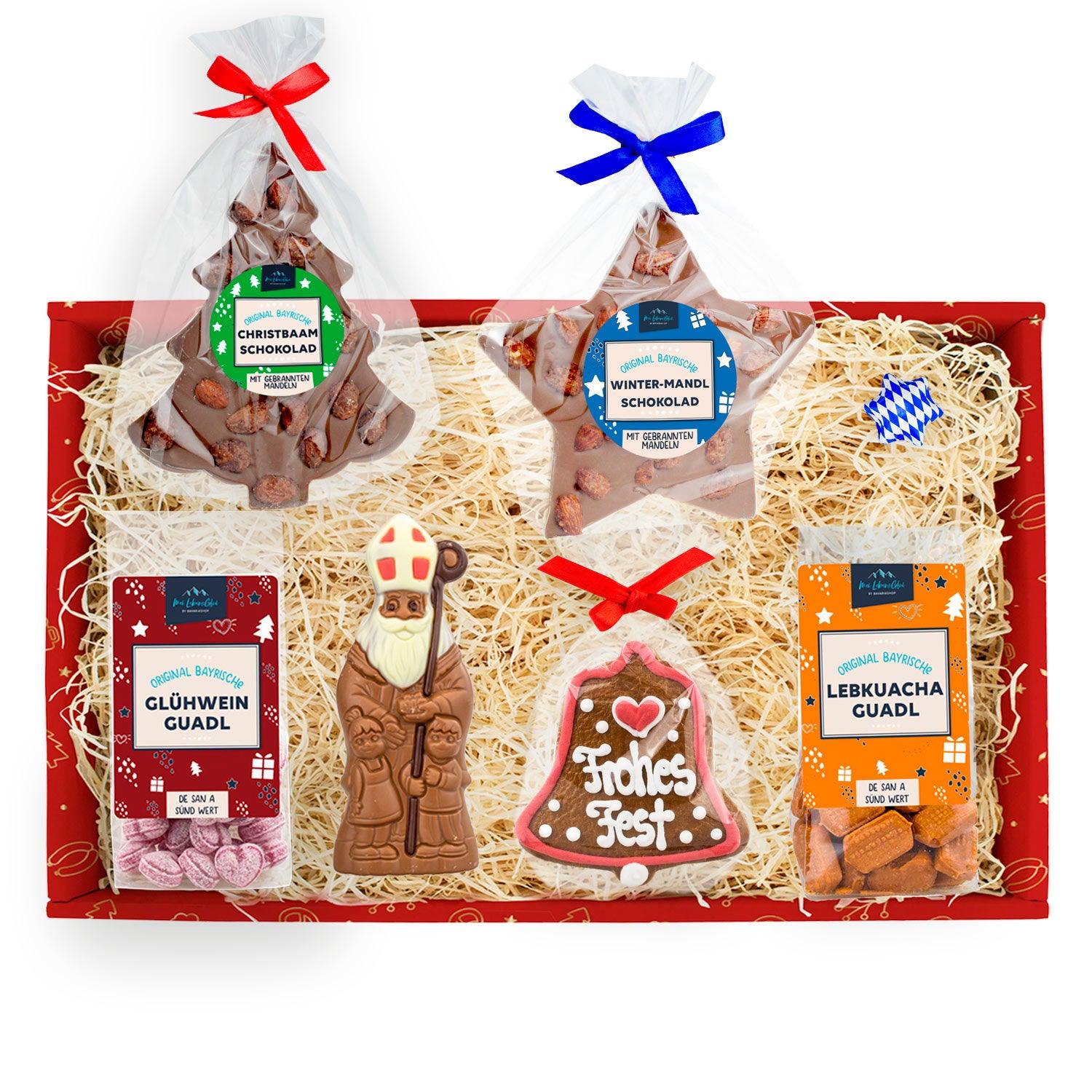 Geschenkbox mit Schoko-Nikolaus, gebrannter-Mandel-Schokolade, Glühweinbonbons und Lebkuchenbonbons.