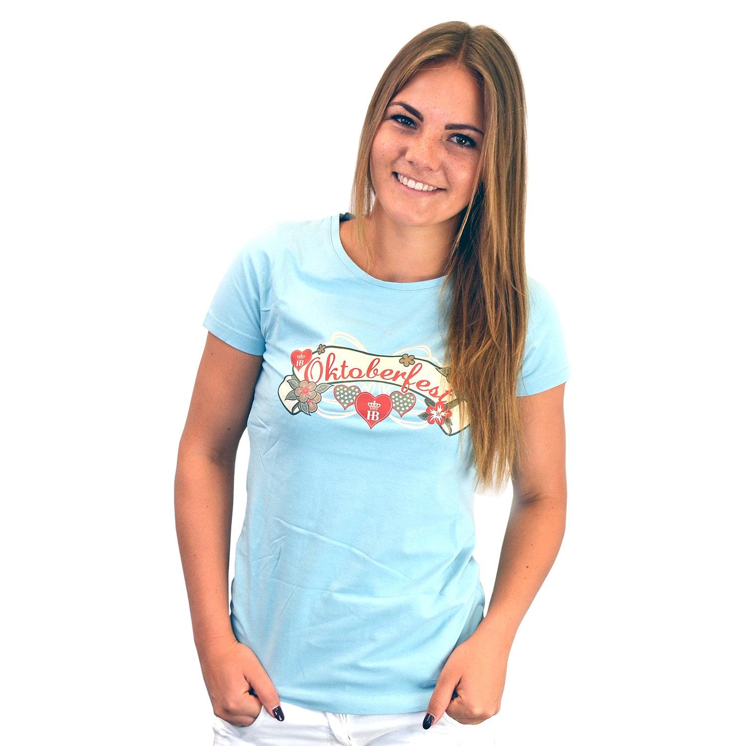 Hellblaues Damenshirt im Vintage-Stil mit dunkelblauem Hofbräuhaus-Logo und Rundhalsausschnitt.