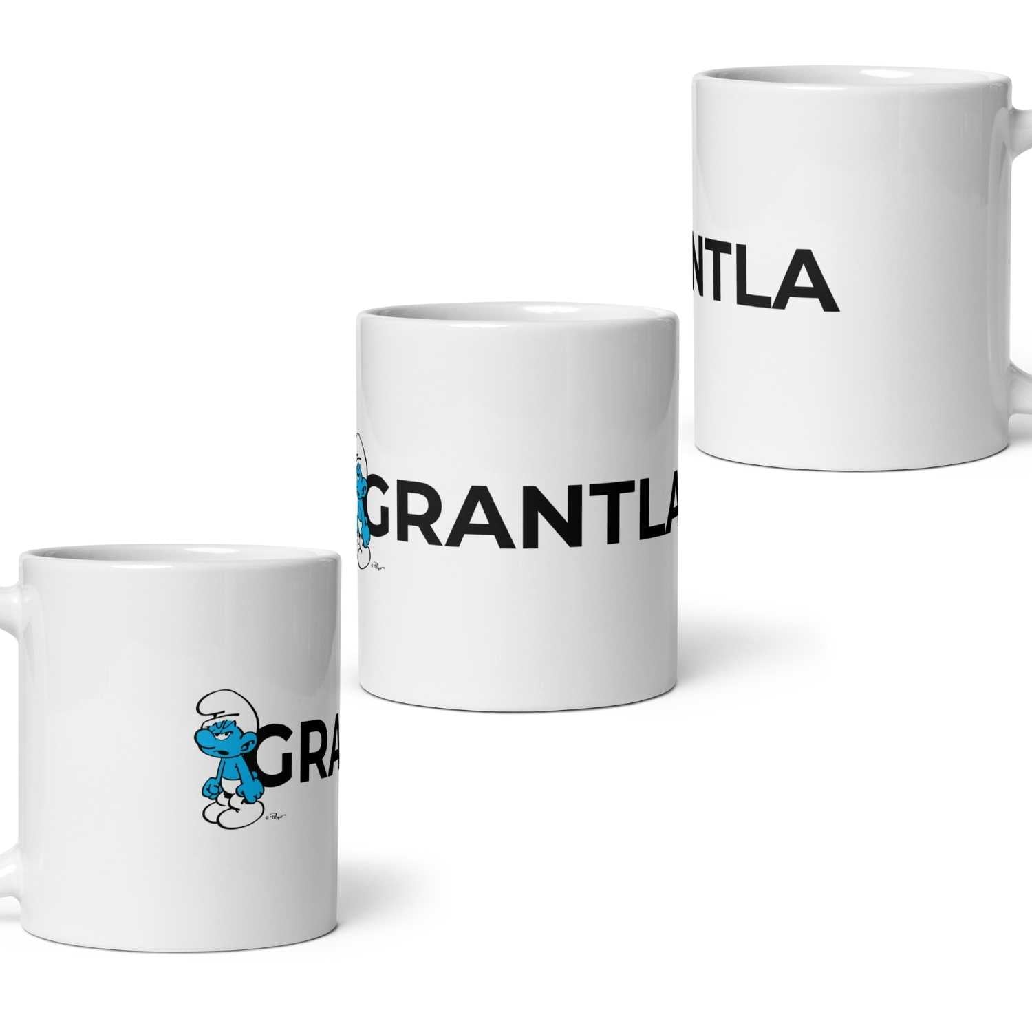 Porzellantasse mit Schlumpf-Motiv „Grantla“, Henkel rechts, farbig bedruckt, offizielle Lizenz, 330 ml.