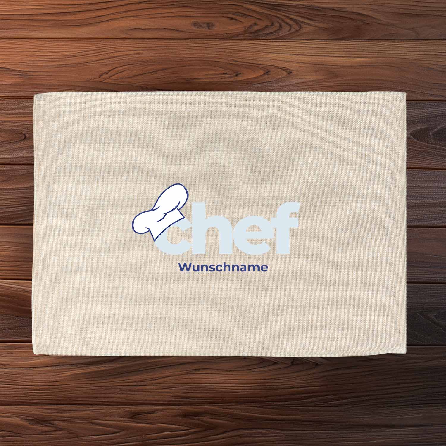 Abwaschbares Tischset im Jute-Look mit bayerischem Spruch „Chef“ und personalisierbarem Namen.