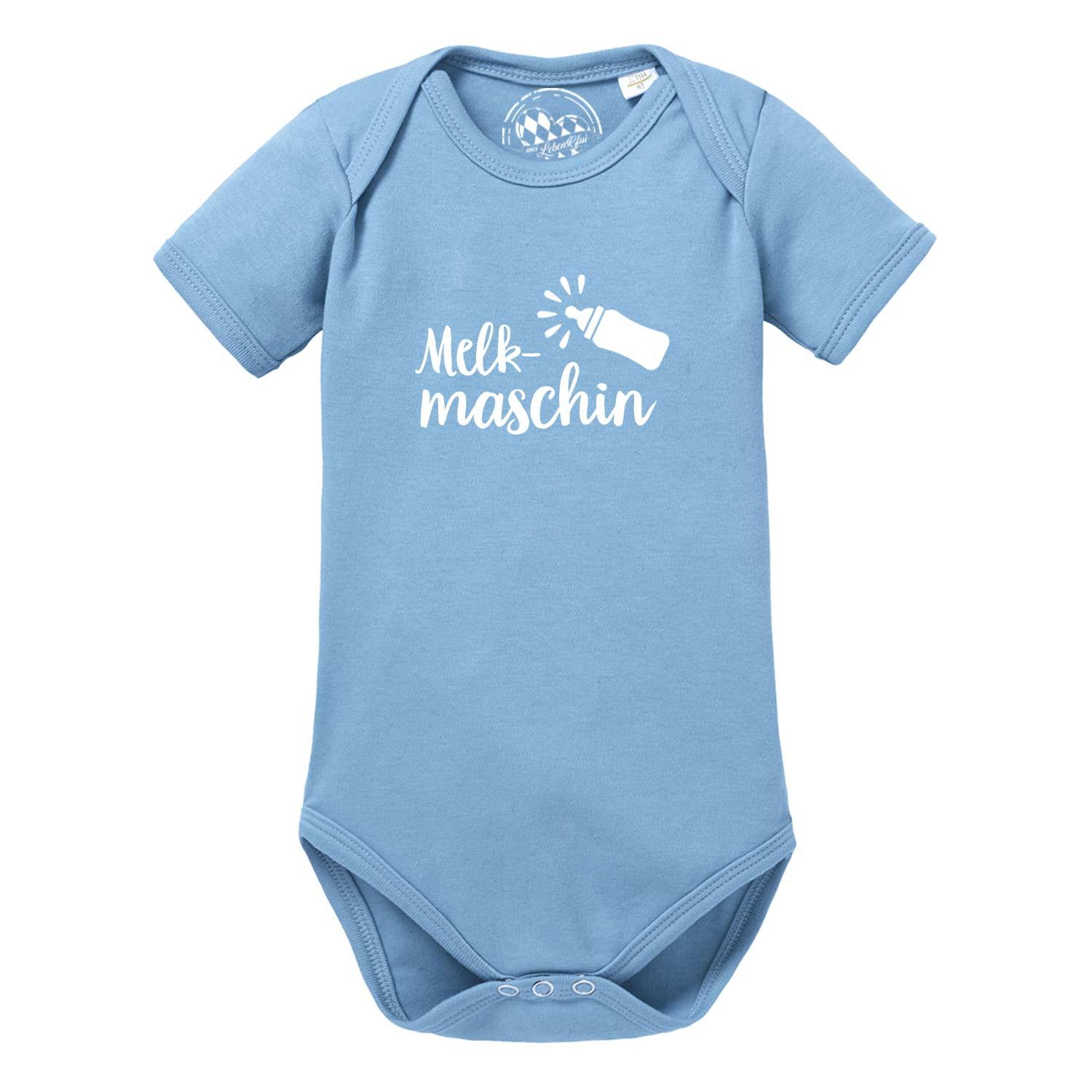 Weißer Babybody mit kurzem Arm, Frontdruck „Melkmaschin“ in Schwarz, Motiv mit Euter-Icon, aus Baumwolle.