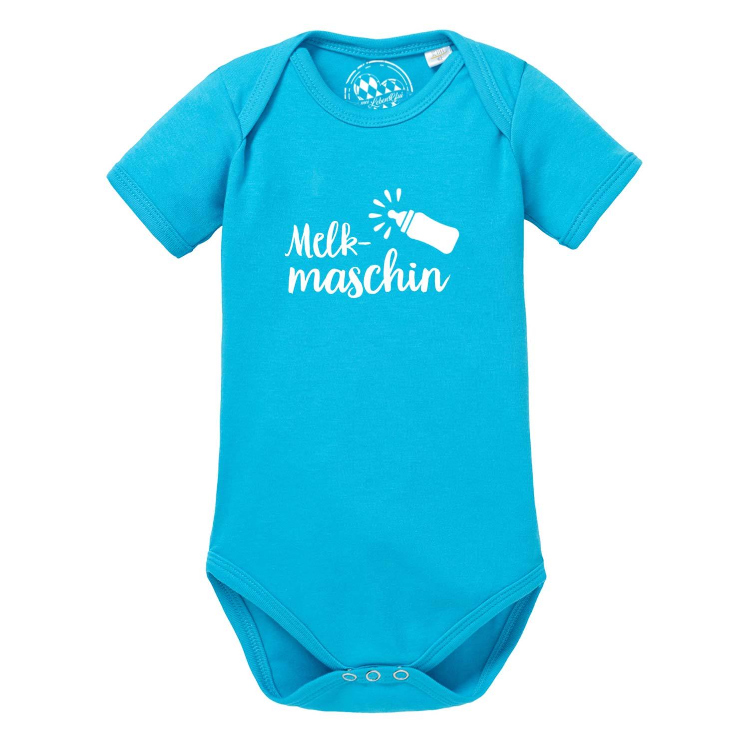 Weißer Babybody mit kurzem Arm, Frontprint „Melkmaschin“ in Schwarz, bayerisches Design, aus Baumwolle.