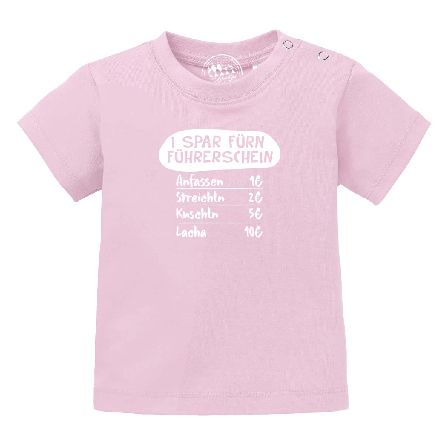 Weißes Baby-T-Shirt mit blauem Aufdruck „I spar fürn Führerschein…“, Rundhalsausschnitt, Bio-Baumwolle.