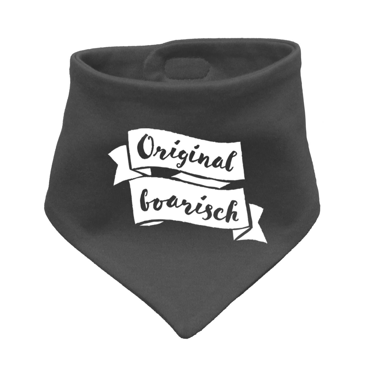 Dreieckiges Babyhalstuch in Blau mit weißem Rautenmuster und aufgesticktem Schriftzug „Original boarisch“, aus Baumwolle.