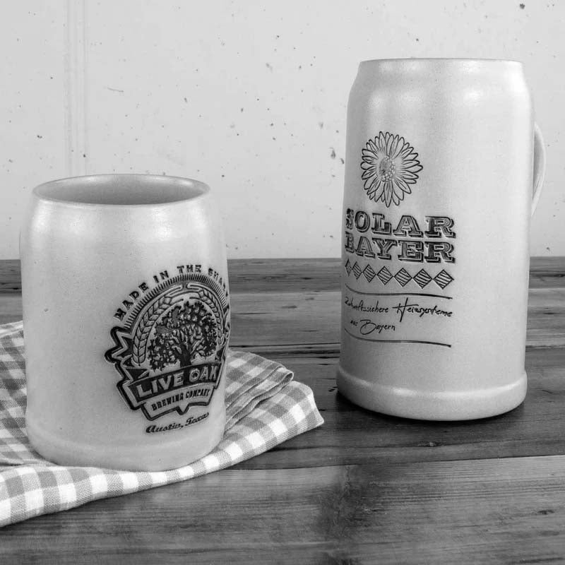 Bierkrüge mit Logo