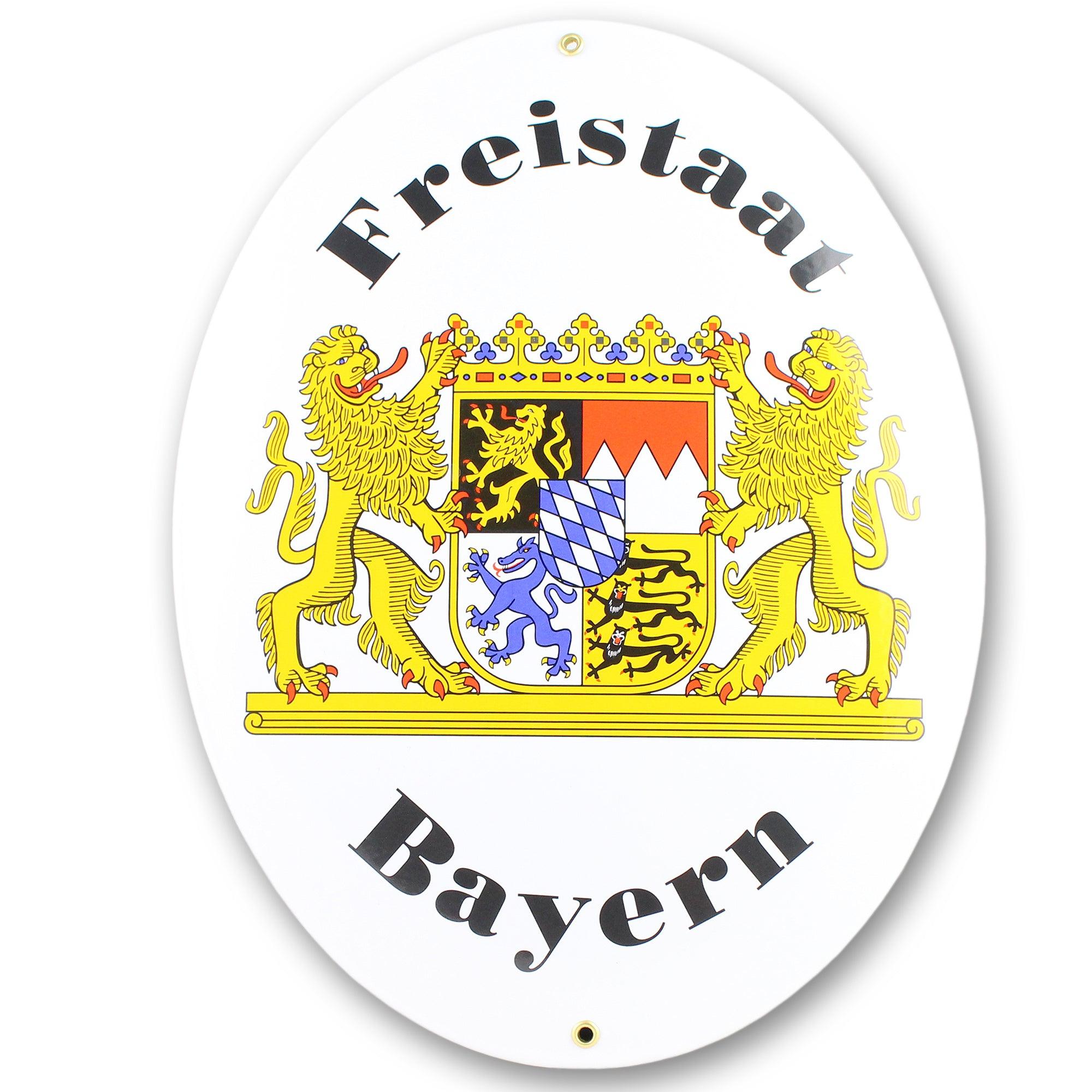 Ovales Schild mit bayerischem Staatswappen, Schriftzug „Freistaat Bayern“, wetterfest, Metall, ca. 37,5 × 28,5 cm.