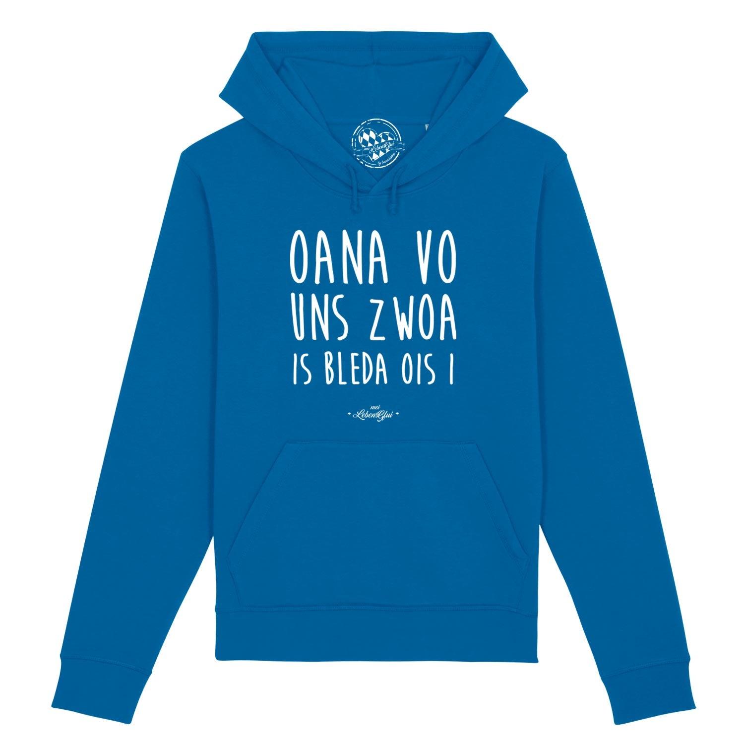 Herren Hoodie mit Frontprint „Oana vo uns zwoa“ in bayerischer Mundart, aus Bio-Baumwolle und recyceltem Polyester.