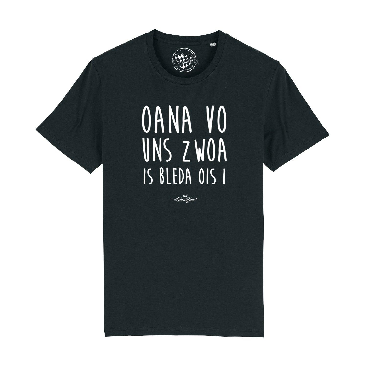 Herren T-Shirt mit bayerischem Schriftzug „Oana vo uns zwoa...“, kurzärmelig, aus 100 % Bio-Baumwolle.