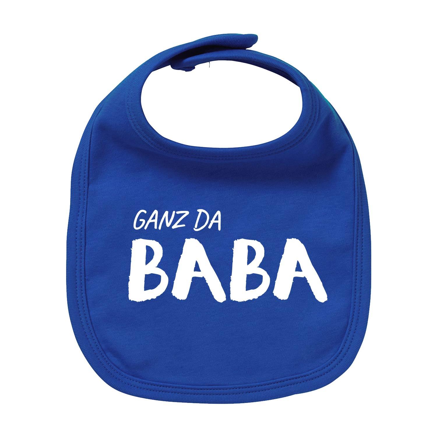 Weißes Baby-Lätzchen mit schwarzem Schriftzug „Ganz da Baba!“, rechteckig, aus 100 % Bio-Baumwolle.