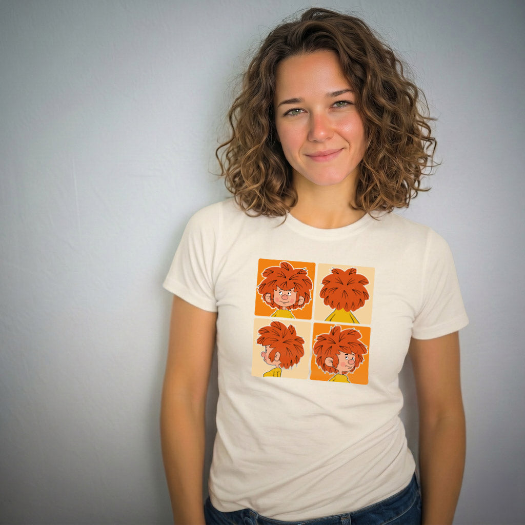 Damen T-Shirt in Cremeweiß mit vierteiligem Pumuckl-Motiv, lächelnd in verschiedenen Posen, Mode.