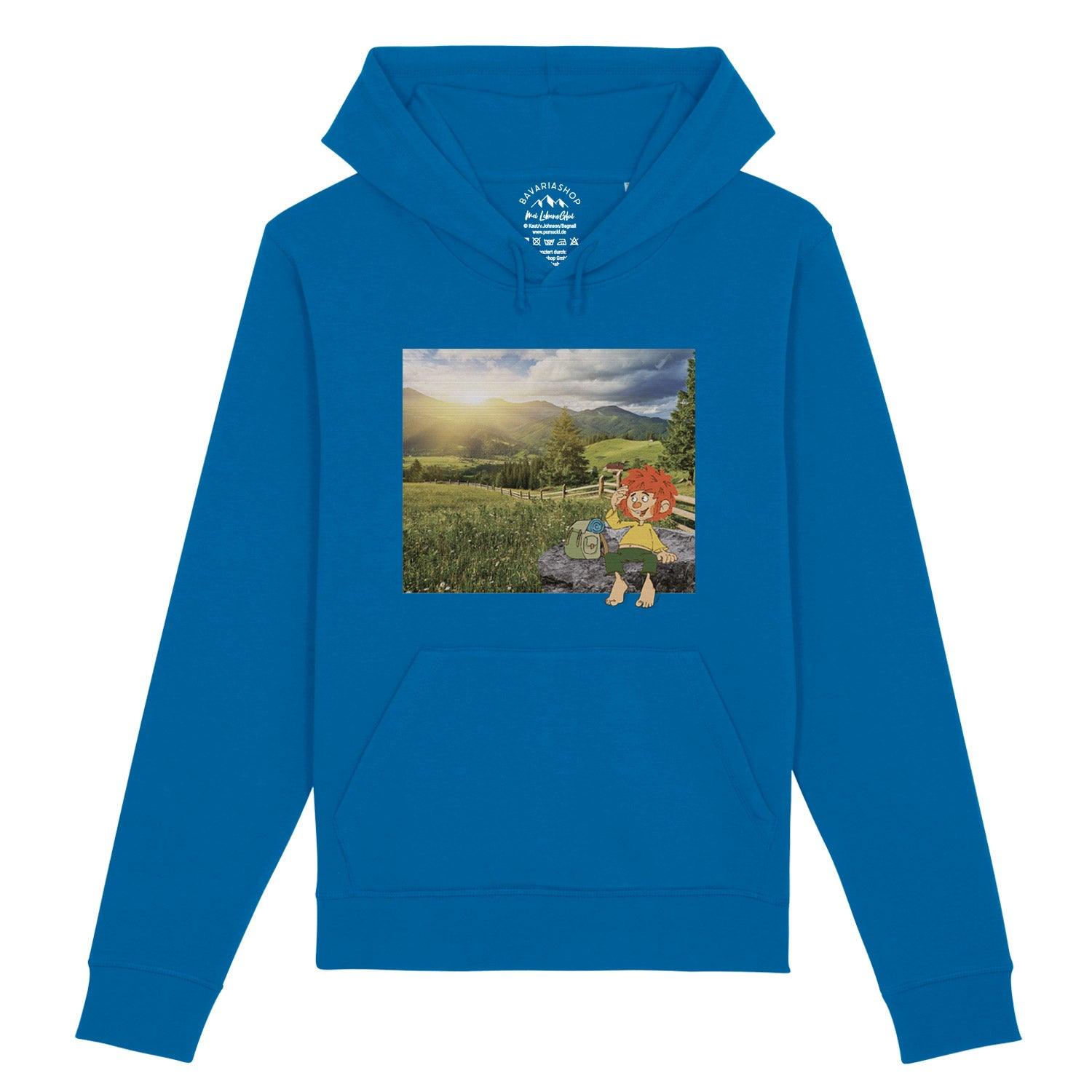 Herren Hoodie mit sichtbarem Pumuckl-Motiv auf der Brust; Kapuze mit Kordelzug; 85 % Bio-Baumwolle, 15 % recyceltes Polyester.